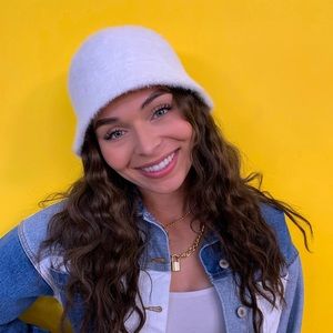 White Fluffy Bucket Hat